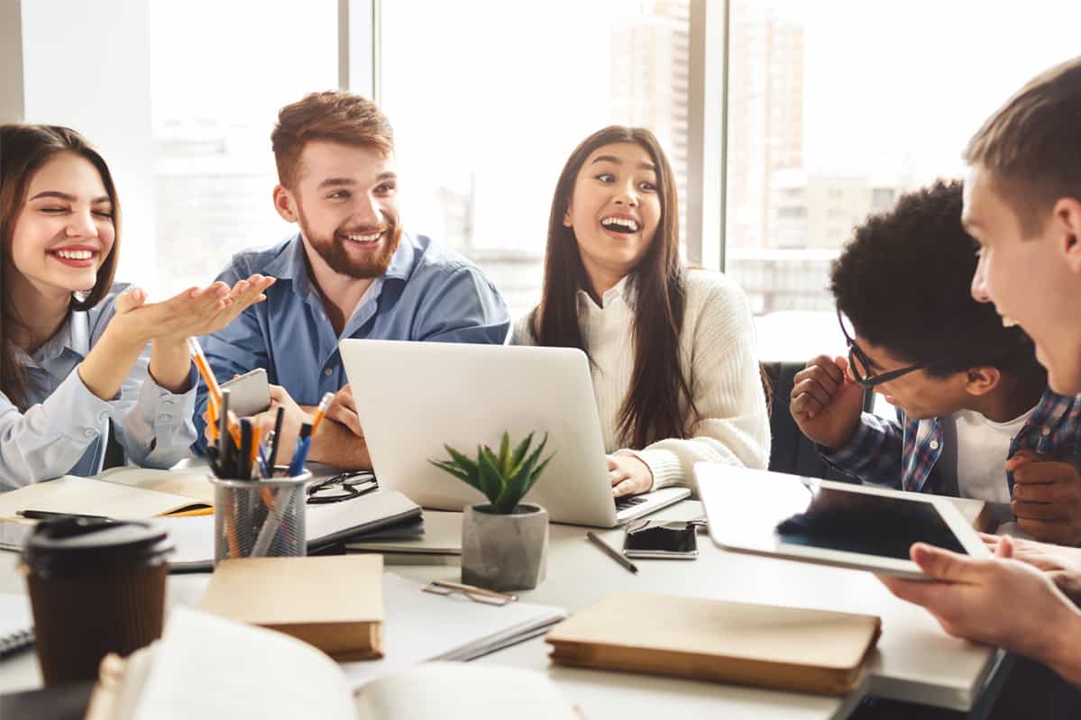 Why you should use an intranet web portal to increase employees’ engagement?