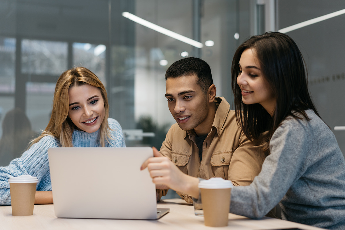 Help Employees Transition to Hybrid Work with SharePoint